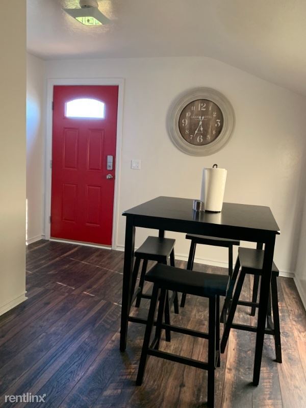 Foto del edificio - 2 br, 1 bath House - 1424 Carl Ave