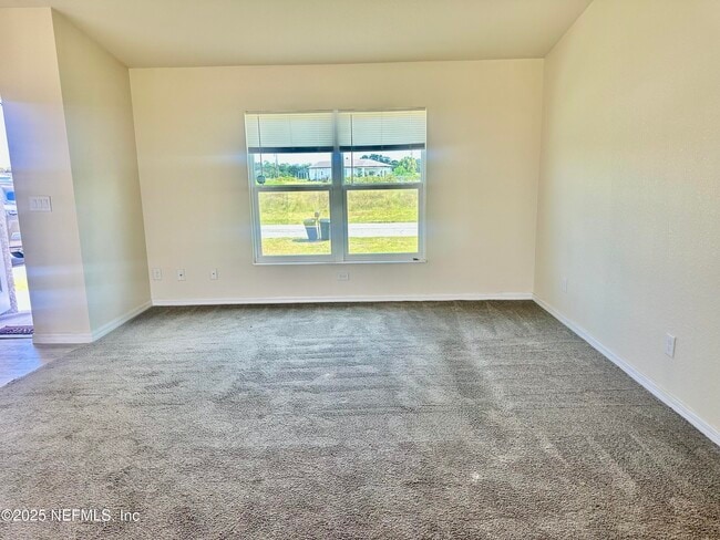 Building Photo - 1378 Sun Ln