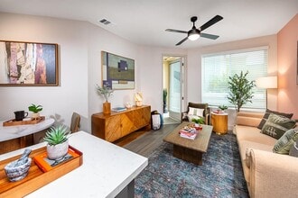 Building Photo - Bowen Apartments