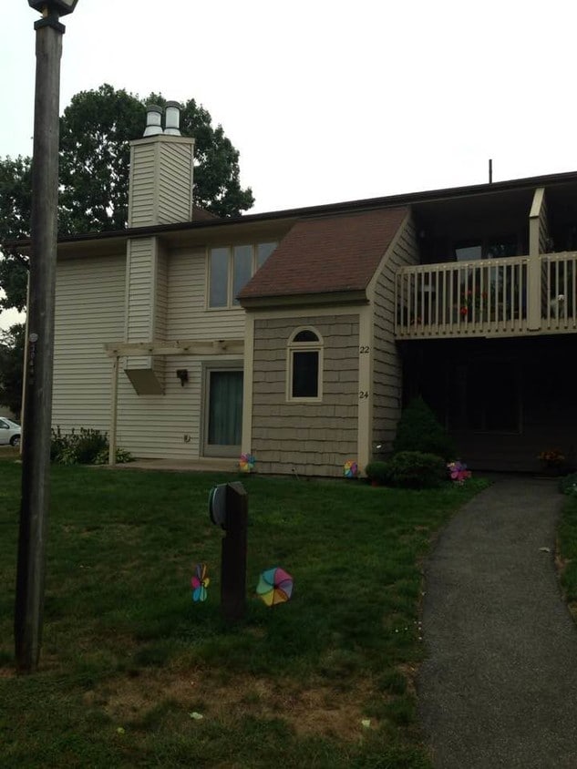 24 Little Oak Ln Unit 24, Rocky Hill, CT 06067 Condo for Rent in