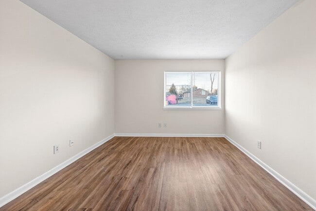 Building Photo - 225 Clara Drive