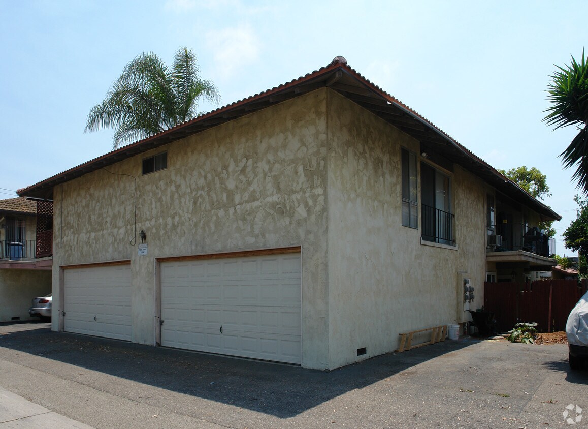 Building Photo - 4931 Kona Dr