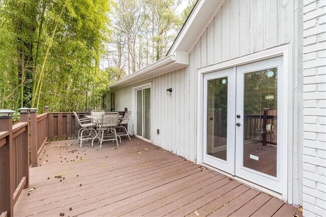 Building Photo - 3187 Hickory Bluff Dr