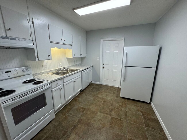 Foto del edificio - Pensacola - 2 Bedroom, 1 Bathroom