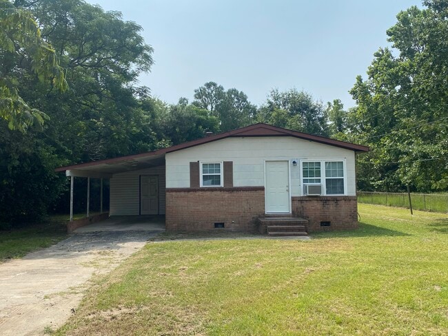 Building Photo - 1634 Shaw Rd