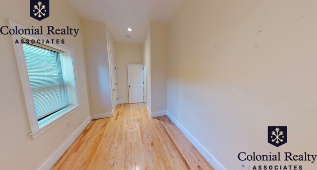 Building Photo - 1205 Beacon St