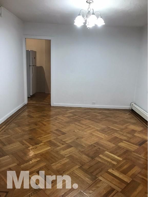 Foto del edificio - 3225 203rd St