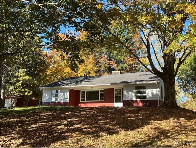 Foto del edificio - 656 Girard Ave