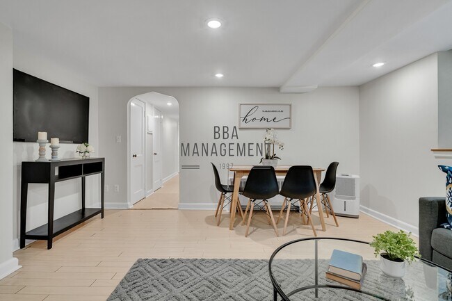 Foto del edificio - 12 Shepard St