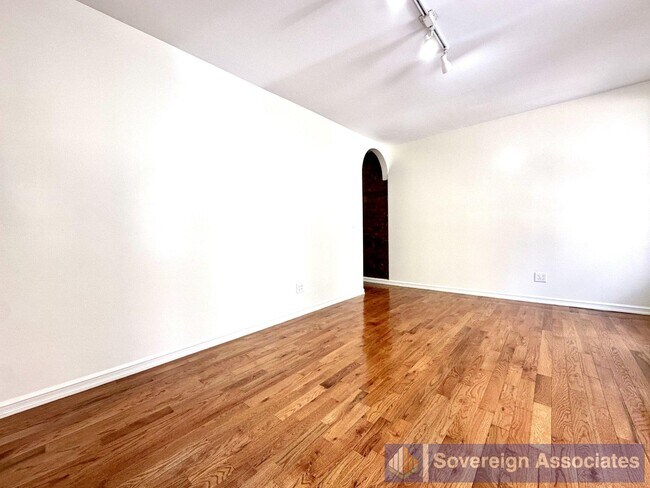 Foto del edificio - 610 W 150th St