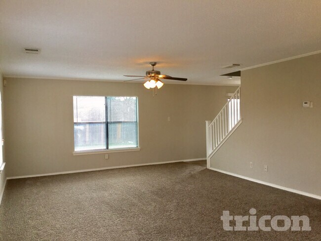 Building Photo - 2162 Mossy Creek Dr