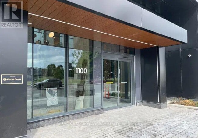 Photo du bâtiment - 1100-1100 Sheppard Ave W