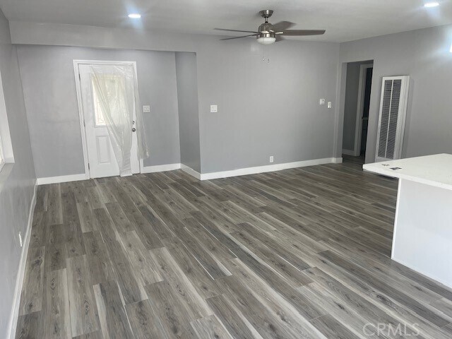 Foto del edificio - 2409 W Corydon St