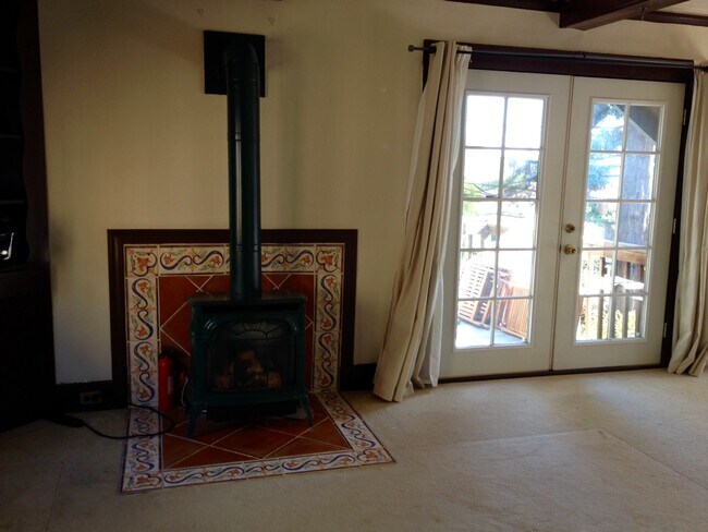 Living Room - 5557 Lawton Ave