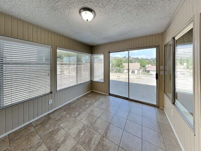 Building Photo - 27050 Las Mananitas Dr