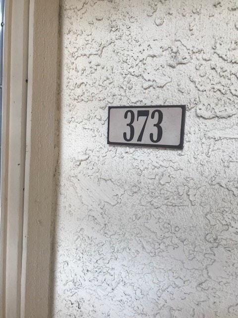 Building Photo - NICE 2 BEDROOM UNIT IN A GUARD-GATED COMMU...
