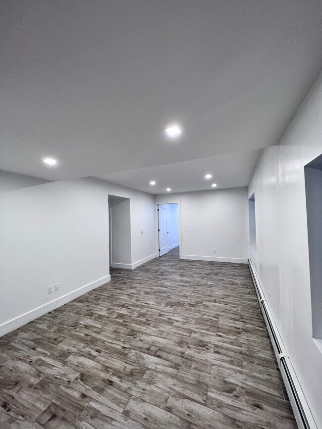 1052 Sheridan Ave Unit LL100, The Bronx, NY 10456 Room for Rent in