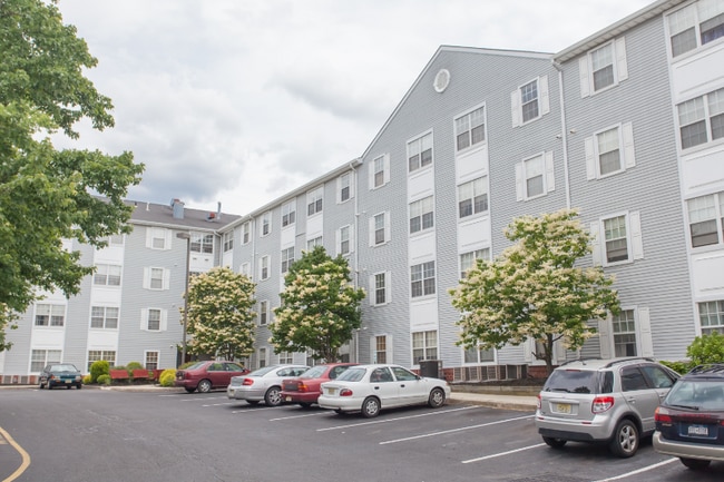 Building Photo - 2101 Reamer Dr