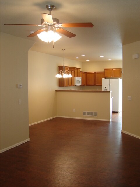 Foto del edificio - 3448 Kingfisher Nest Grove