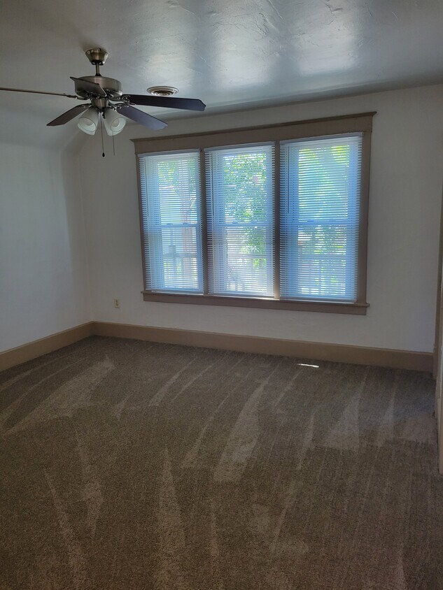 Foto principal - 1544 S 21st St