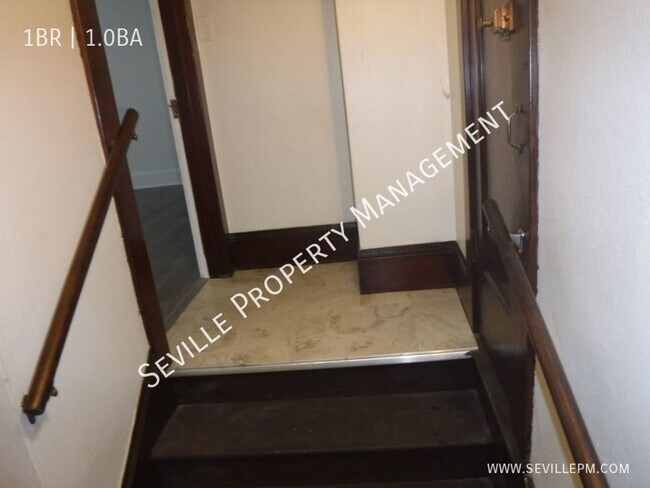 Foto del edificio - 5742 Kingsley Cir