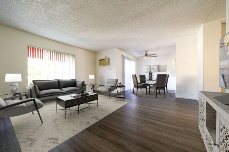 Foto principal - 1440 Oak Dr
