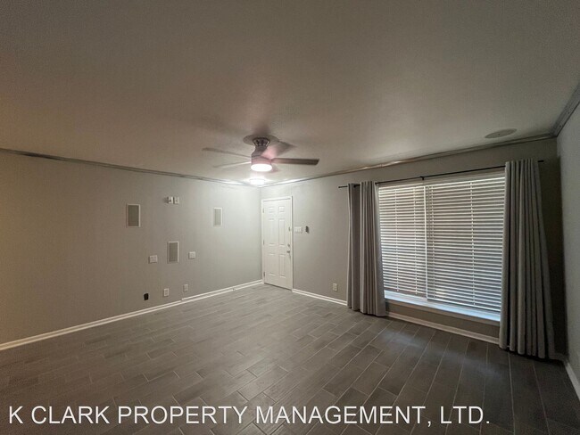 Foto del edificio - 1 br, 1 bath House - 8401 N NEW BRAUNFELS ...