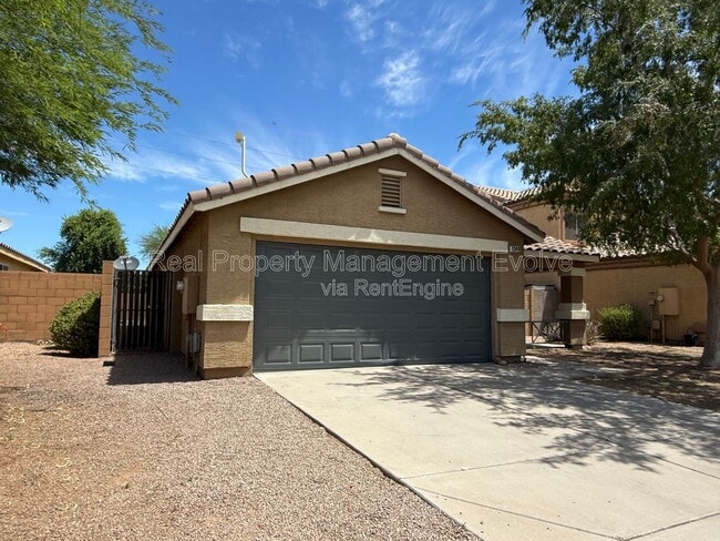 Photo - 2340 E Derringer Way House