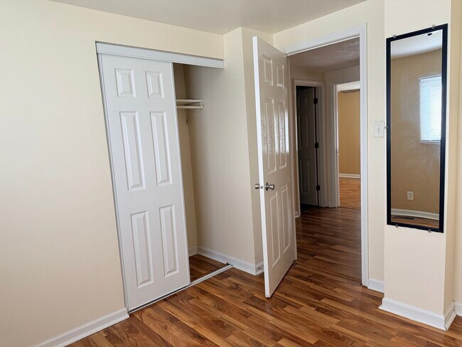 Foto del edificio - 400 Wellington Ln