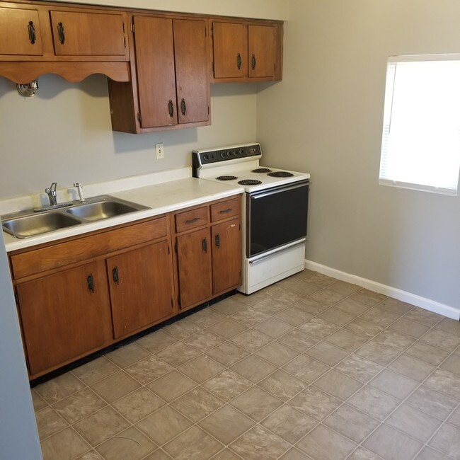 Foto del edificio - 6808 E 21st St