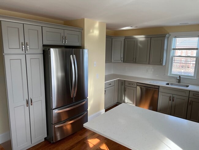 Building Photo - 5 Dawes Ter