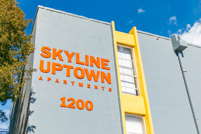 Foto del edificio - 1200 Louisiana Blvd NE