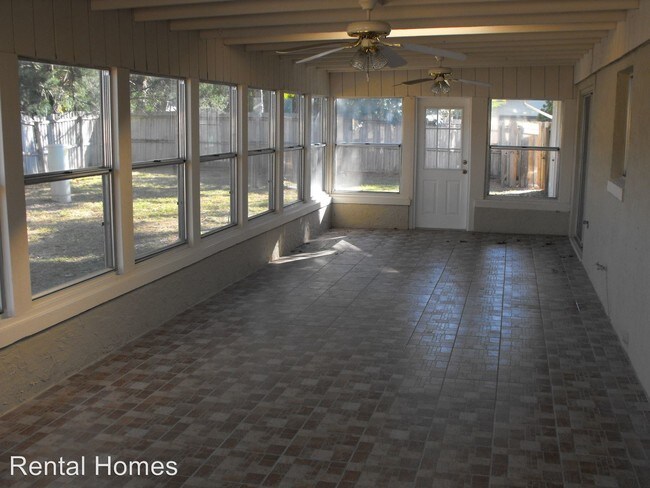 Building Photo - 3 br, 2 bath House - 454 Eagle Circle