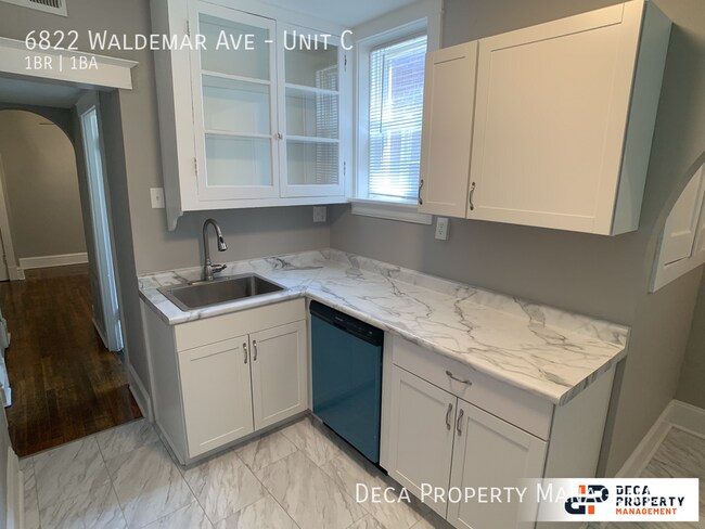Building Photo - 1 Bedroom Apartment