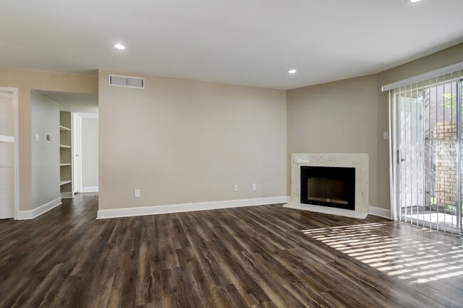 Photo - 10101 S Gessner Rd Apartment