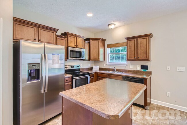 Foto del edificio - 241 Sundown Dr