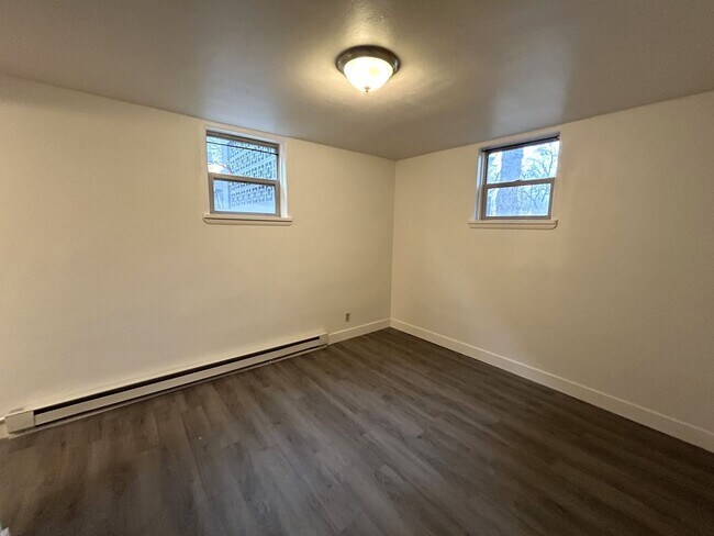 Foto del edificio - Unbeatable Value in Old Town Fort Collins - $200 Off First Month!