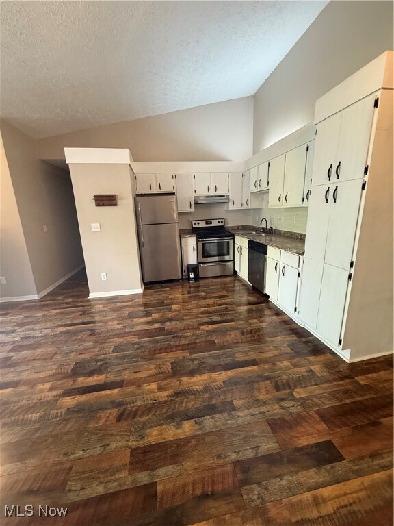 Foto del edificio - 3542 Chesapeake Dr