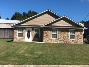 1117 Liberty Hall Dr