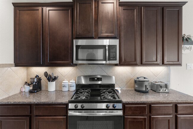 Foto del edificio - 2314 Red Slate Dr