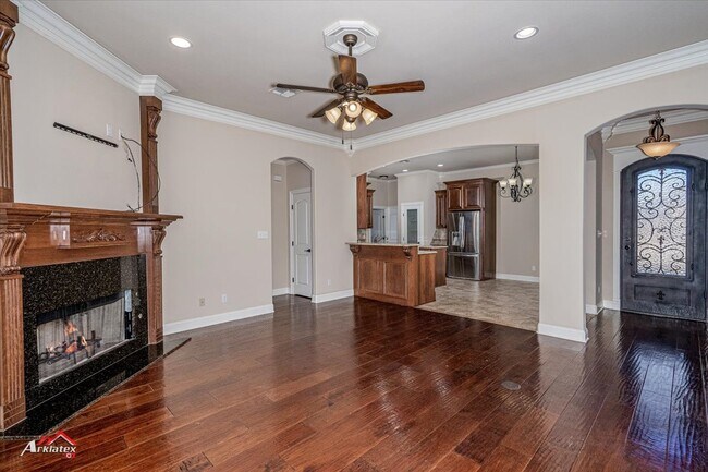 Building Photo - 200 Tymark Dr