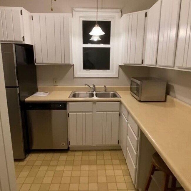 Foto del edificio - 787 6th Ave NW
