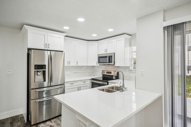 Kitchen - South Bay Apartments