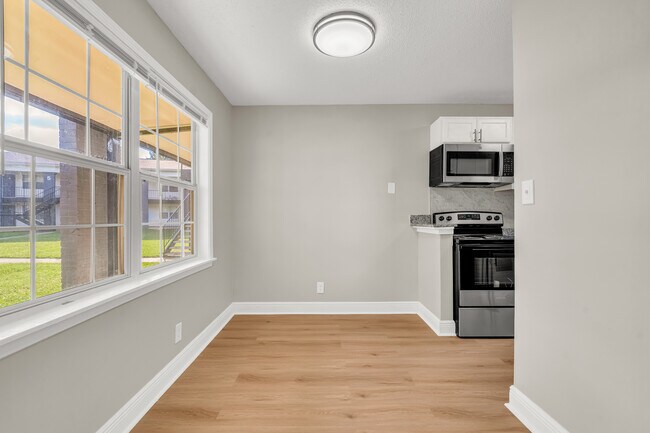 Foto del edificio - The Oaklyn