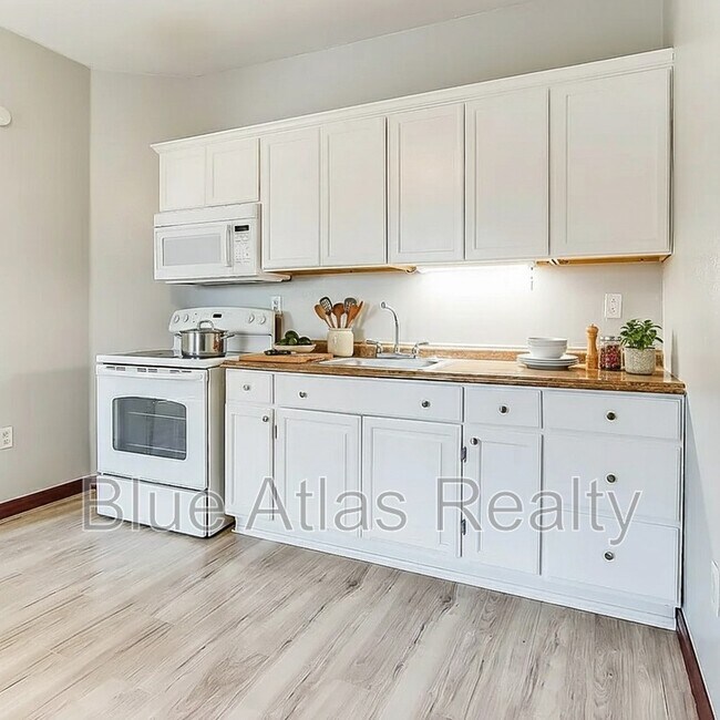 Foto del edificio - 2939 S Adams St