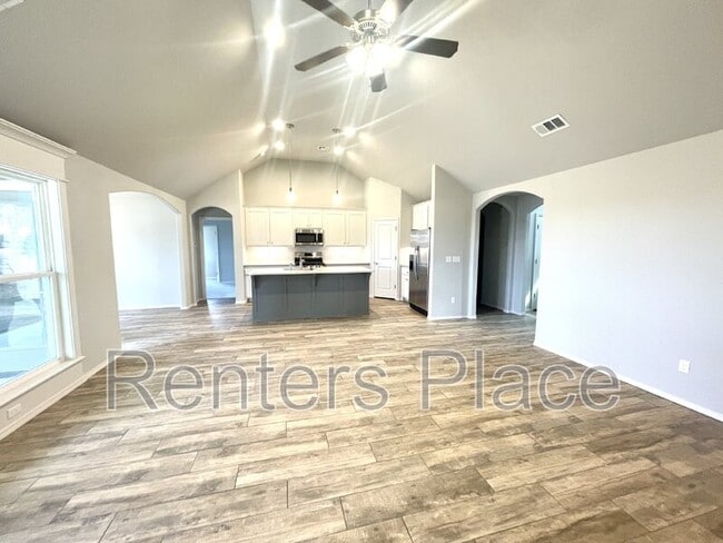 Building Photo - 1402 E New Orleans Pl