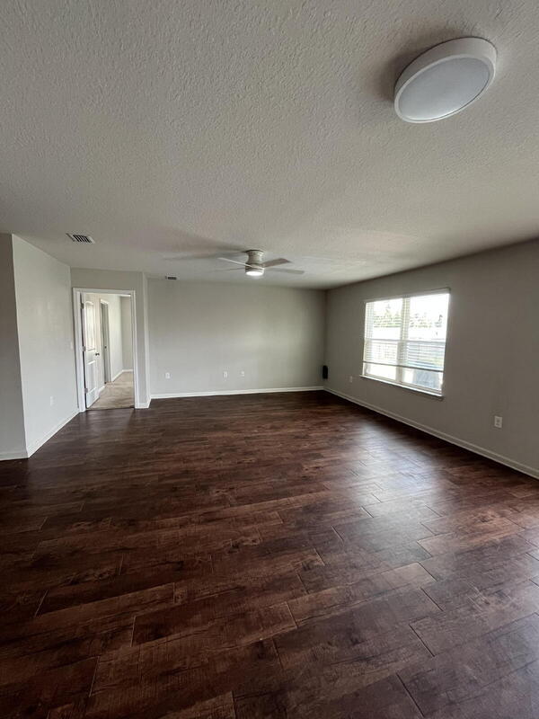 Foto del edificio - 4905 Kensington Ln
