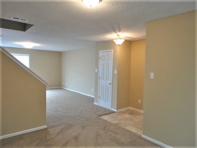 Building Photo - 956 Belvedere Drive