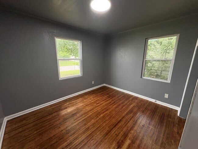 Foto del edificio - 3514 N Hartford Ave