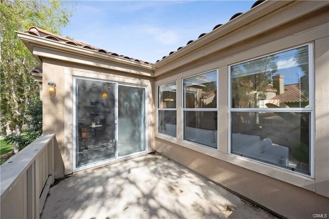 Building Photo - 15 Ericson Aisle